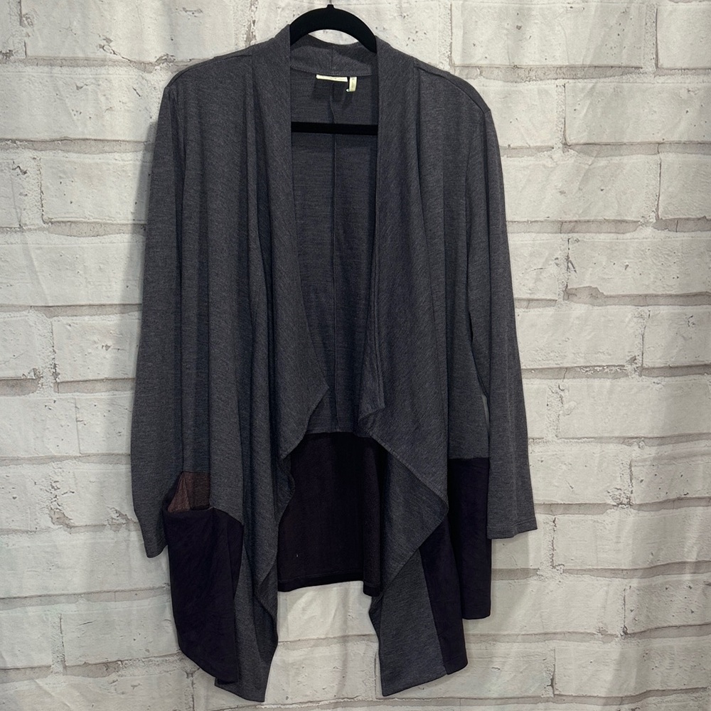Elegant Dark Gray Women's Cardigan